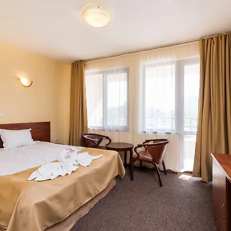 Avenue 3* Бургас