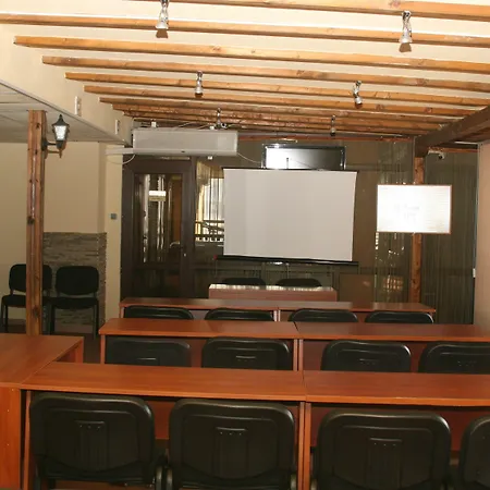 авеню 3*