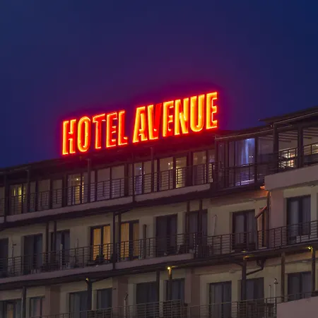 Avenue Отель 3*