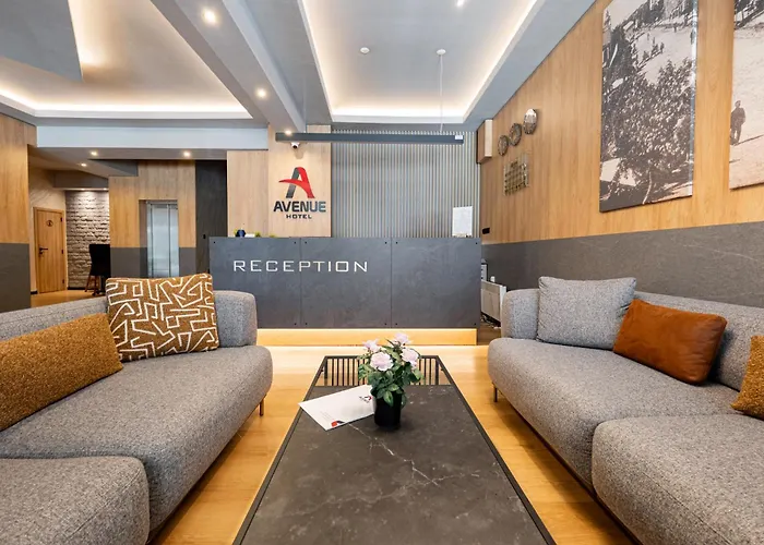 Hotell Avenue 3*