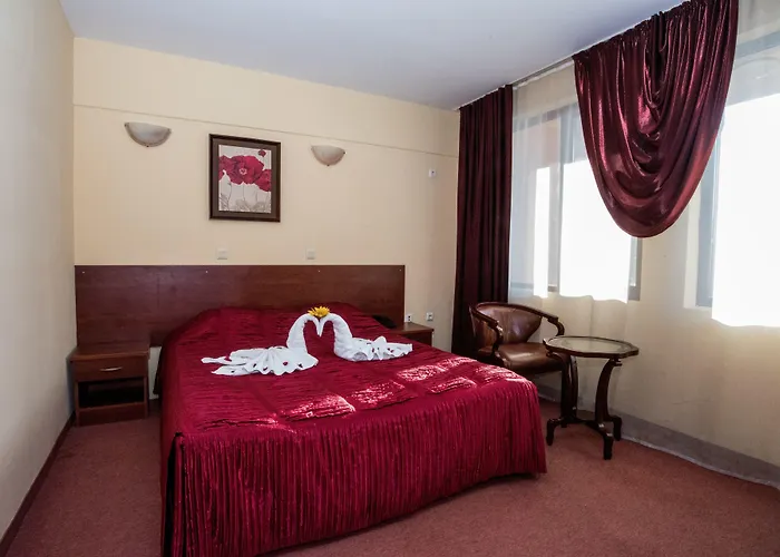 Hotell Avenue 3*